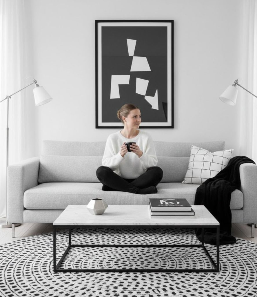 Light Grey Sofa with Monochrome Décor